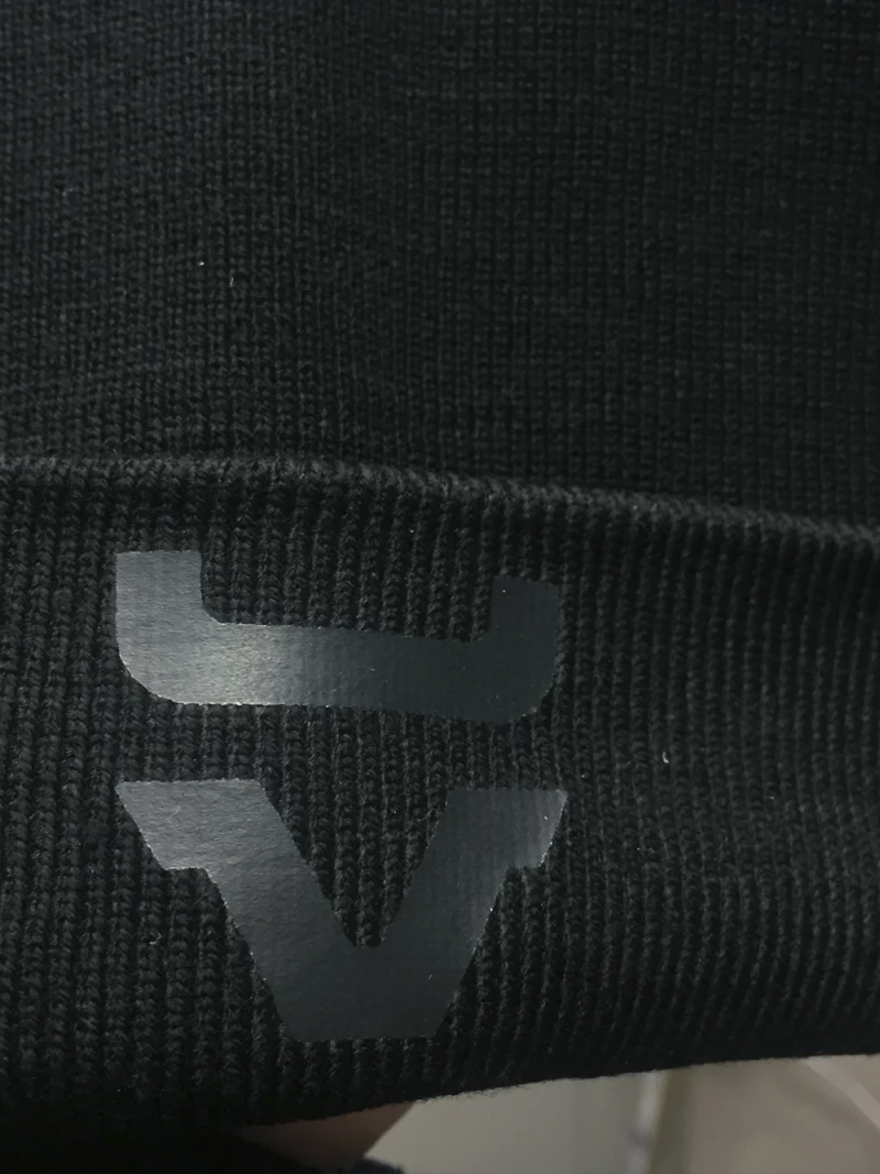 Печать на шапках заказать в Казани