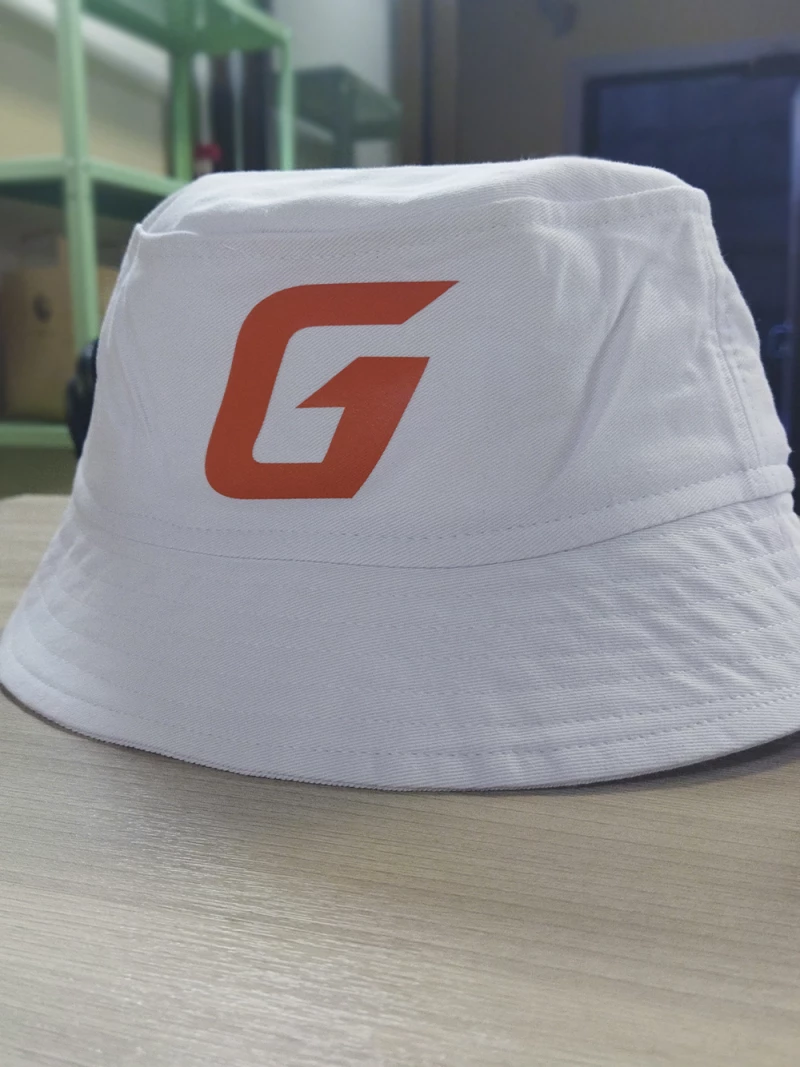 Печать на панамах заказать в Казани